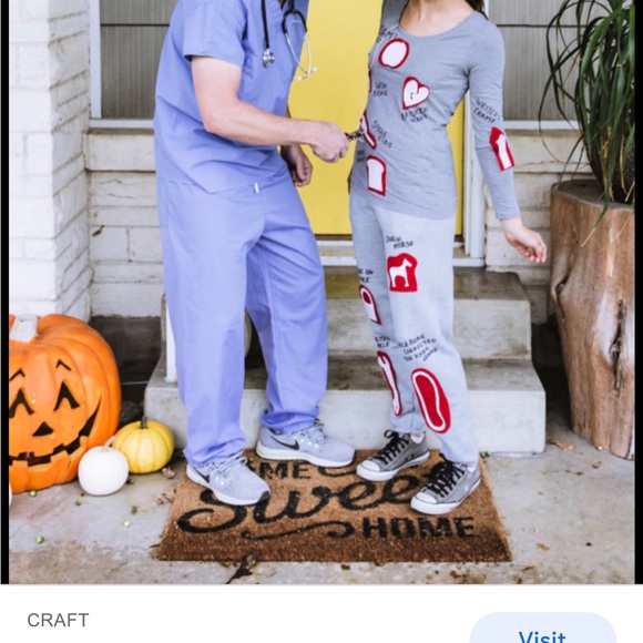 Dress - Picture 2 of 4